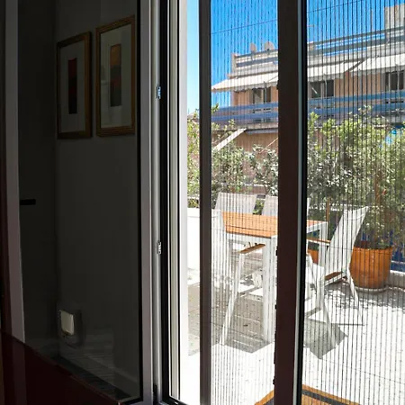 Central Hideaway, Secluded Garden Oasis In Koukaki