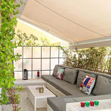 Central Hideaway, Secluded Garden Oasis In Koukaki Apartment